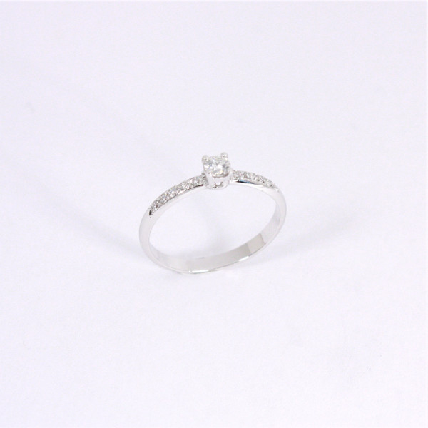 solitaire or blanc et diamant