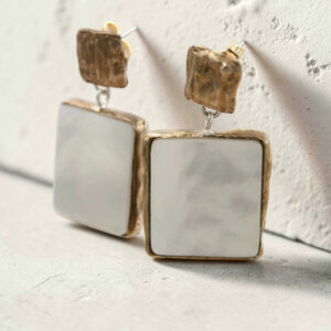 Boucles d'oreilles "Irisance" en nacre